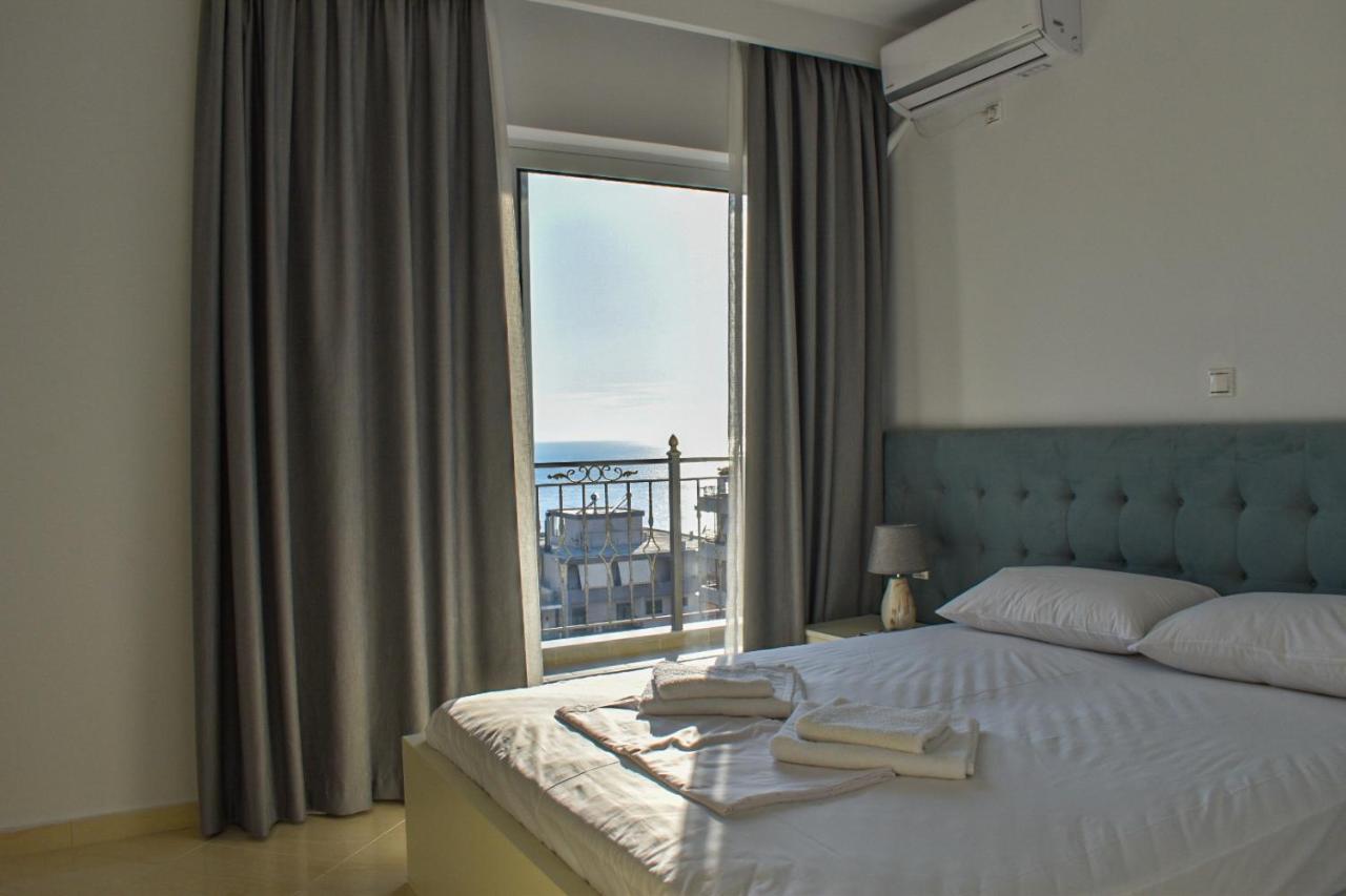 Paradise Apartment Sarande Bagian luar foto