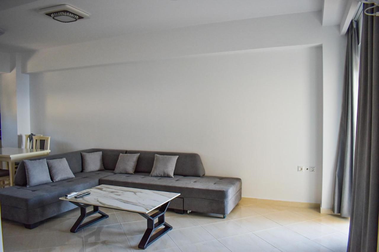 Paradise Apartment Sarande Bagian luar foto