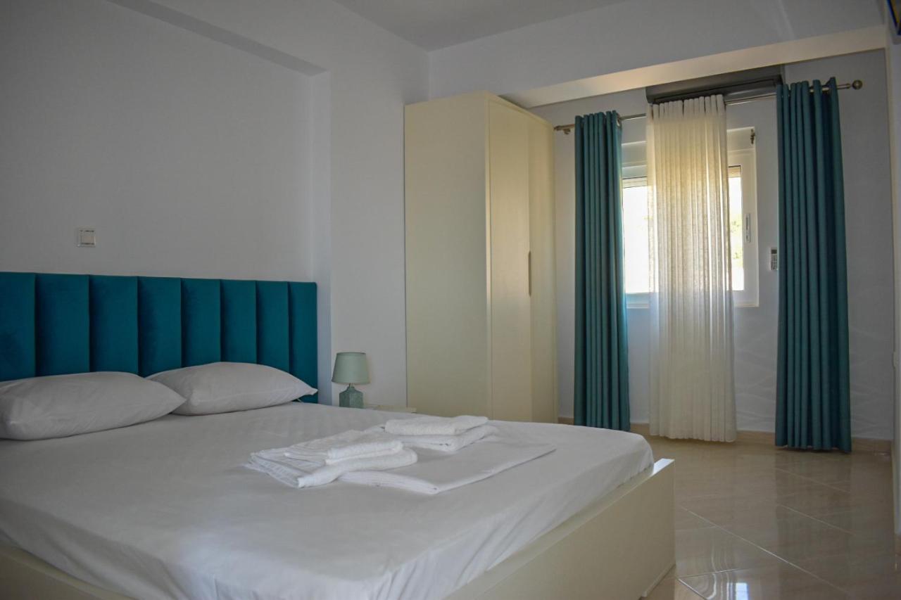 Paradise Apartment Sarande Bagian luar foto