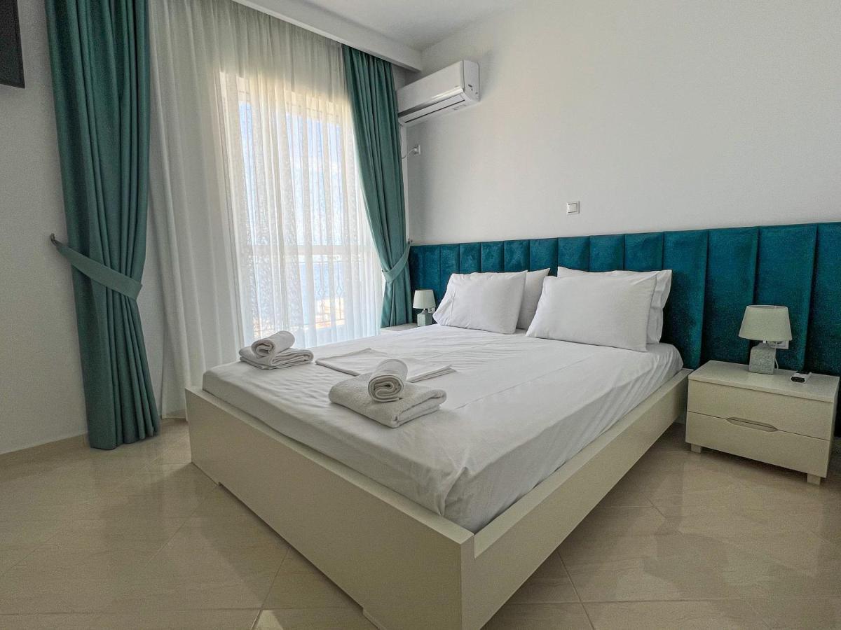 Paradise Apartment Sarande Bagian luar foto